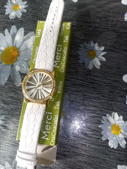 Продам часы привезены из Германии