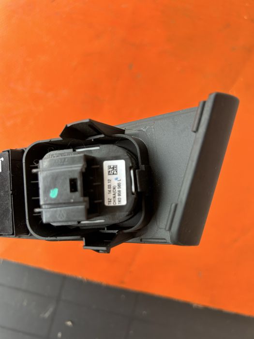 Comanda geamuri electrice VW Passat B7