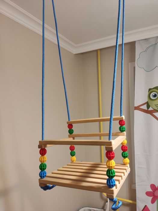 Детская качель потолочная