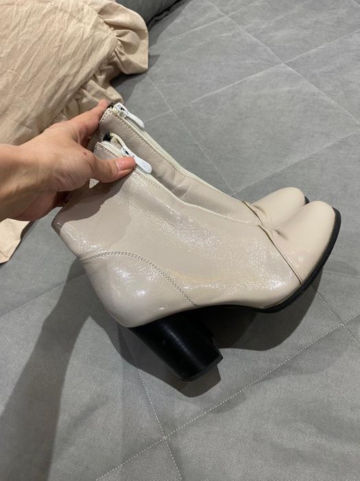 Продам кроссовки