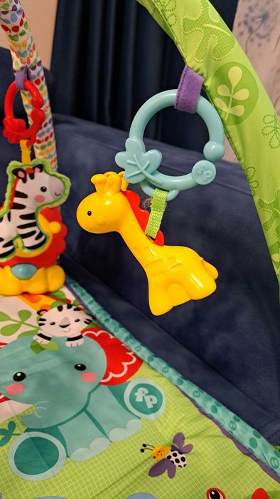 Fisher Price активна гимнастика с кутия