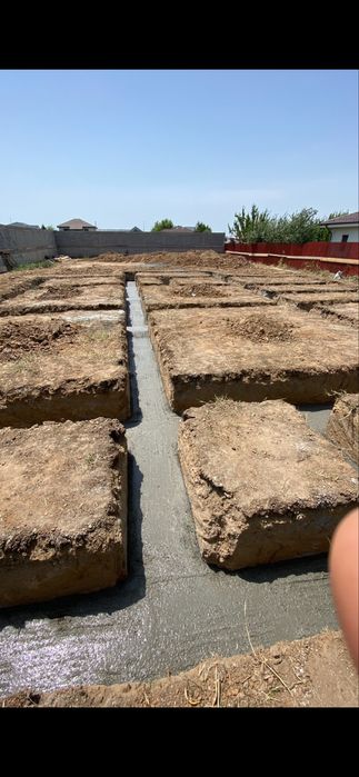 Firmă executăm constrcutii la roșu , garduri , scări , beciuri