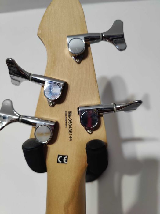 Chitara bass Hohner HRB STD