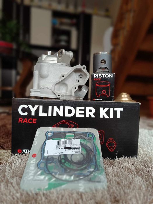 Yamaha YZ125 1999 cu kit Athena Race