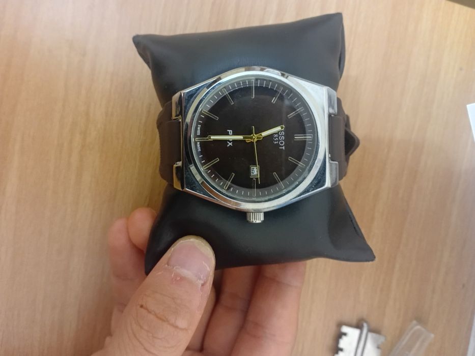 Часы TISSOT 1853