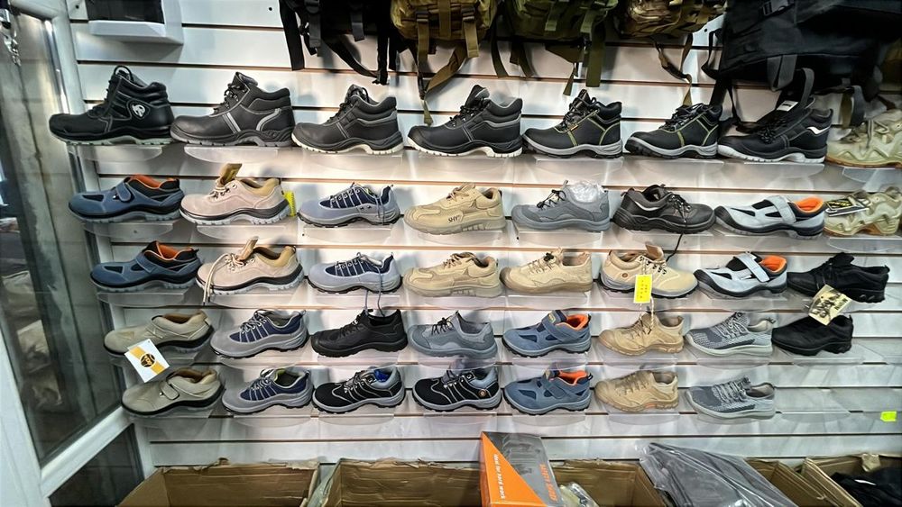 Спецобувь спецботинка спецкроссовка летный