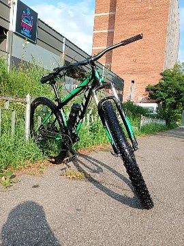 Vând bicicletă Scott chenoa