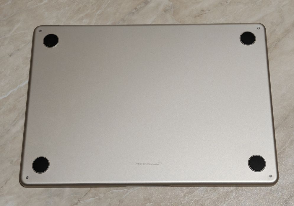 MacBook Air 13 M5 24/1TB 21 цикл