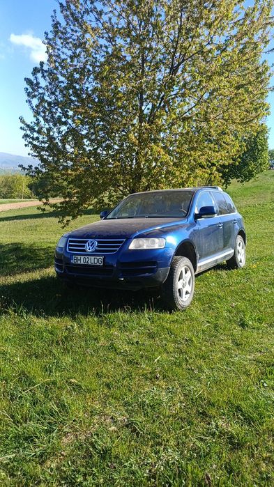 Vând Volkswagen Touareg 2.5 disel