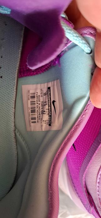 Маратонки Nike 42ри номер