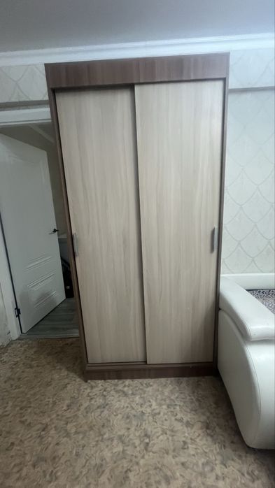 Продам шкаф купе