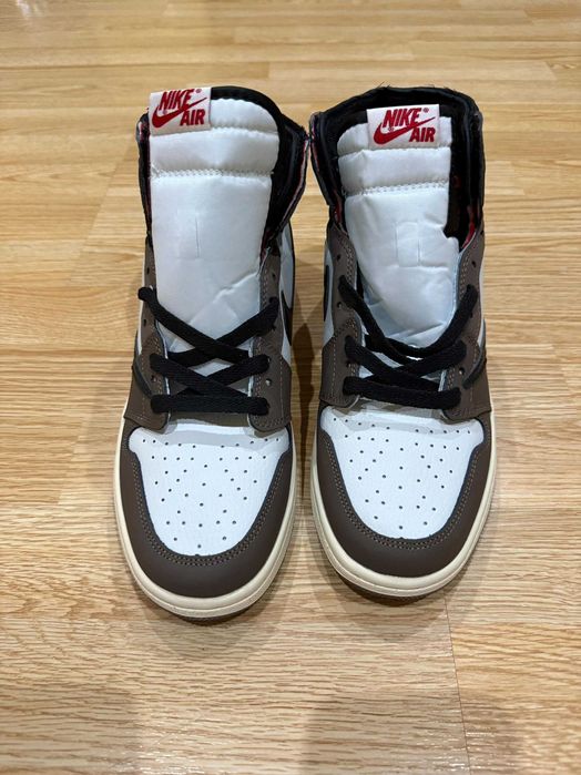 Travis Scott Air Jordan 1
