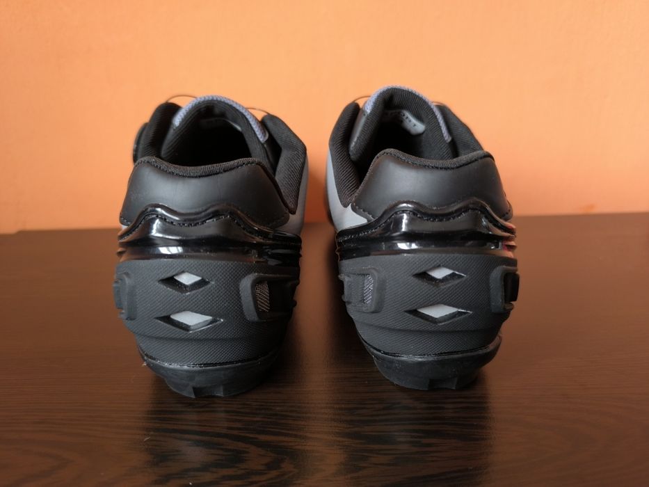 Обувки за колоездене