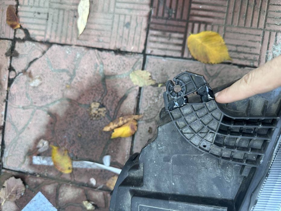 Far stanga dreapta / capota Ford Transit Custom Facelift