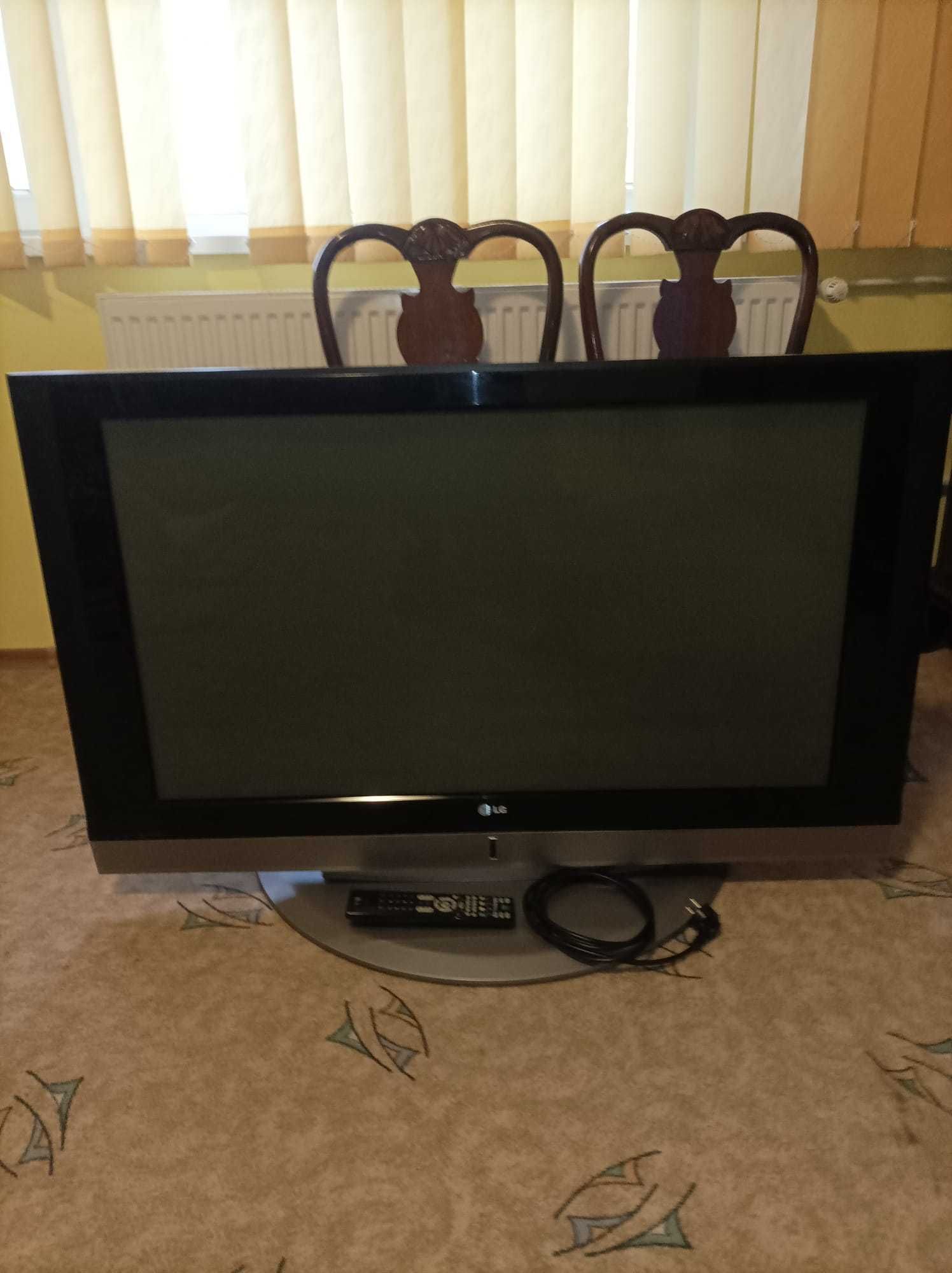 Vand televizor tv LG diagonala 108 cm Bucuresti Sectorul 5 • OLX.ro