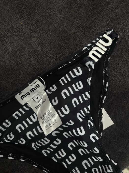 продам MIU MIU купальник