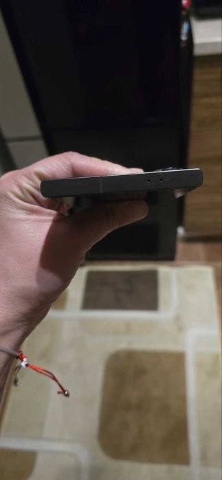 Продавам Sansung S24 ultra 512 GB