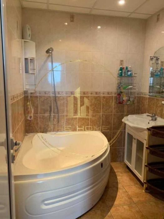 Дава се под наем Къща в Варна, м-т Траката - 172 кв.м за 1550 € - Снимка #13
