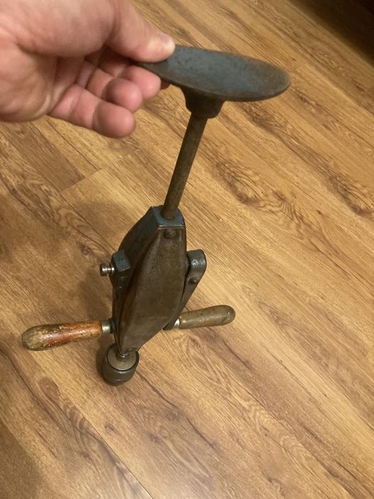 Стара Ръчна дрелка