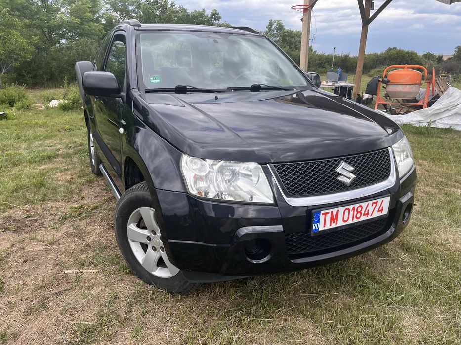 SUZUKI Grand Vitara