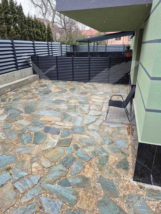 Дава се под наем Тристаен апартамент в София, в.з. Малинова долина - 126 кв.м за 712.98 € - Снимка #9