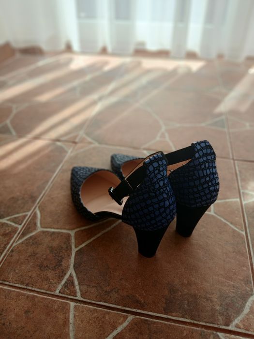 Pantofi dama eleganți