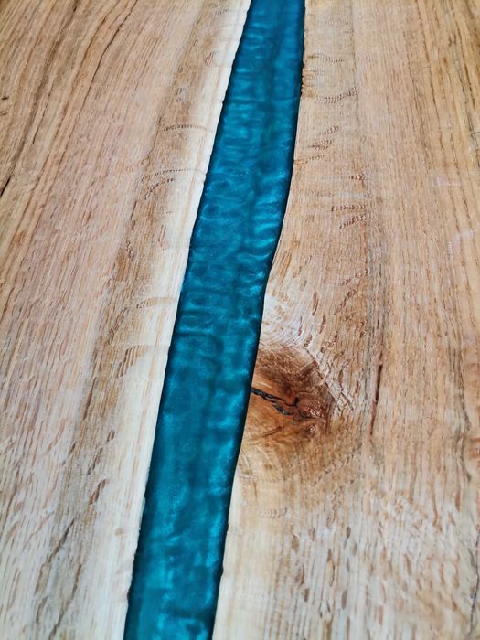 Плот изработен от червен дъб и епоксидна смола