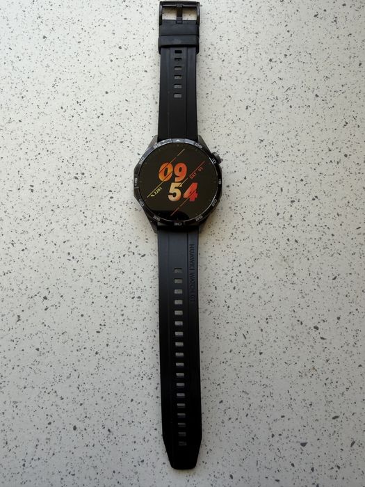 Ceas Huawei gt 4