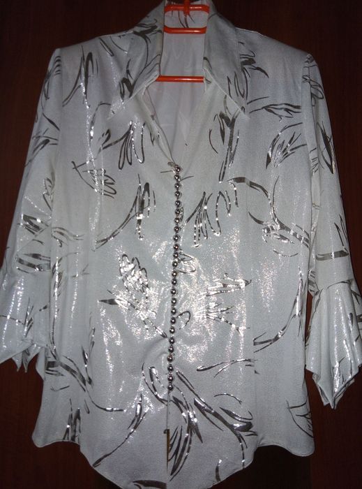 Продам новую блузку