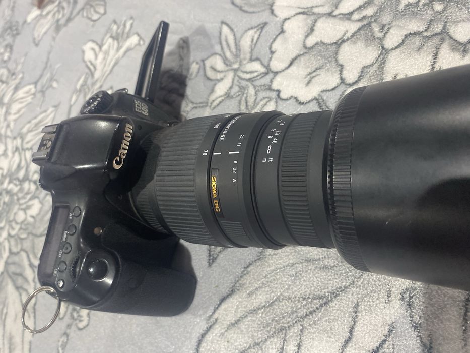 De vanzare canon d60