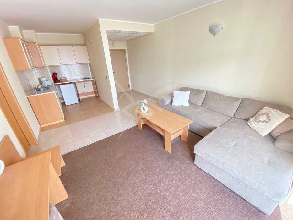 Продава се Двустаен апартамент в к.к. Слънчев бряг - 80 кв.м за 850 €/кв.м - Снимка #1