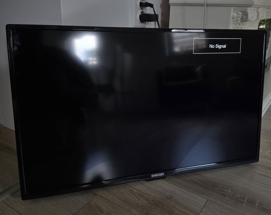 TV Led Starlight 32DM3500 diagonala 80 cm