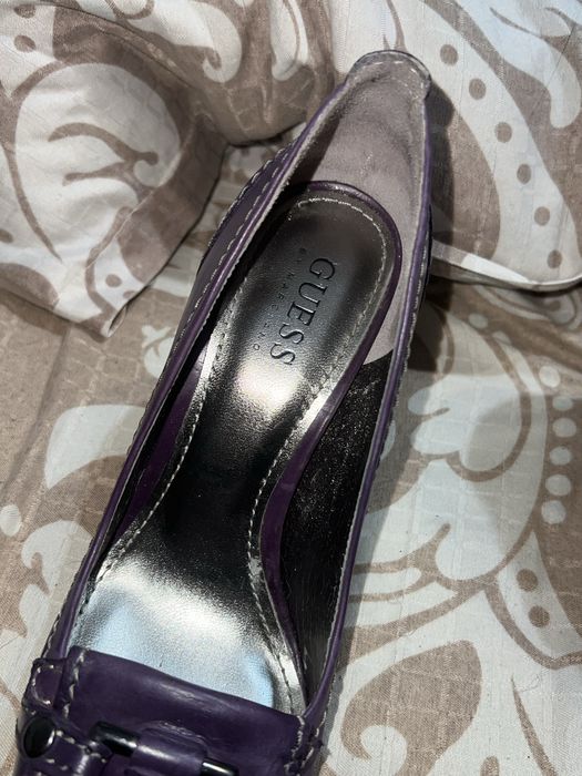 pantofi cu toc GUESS