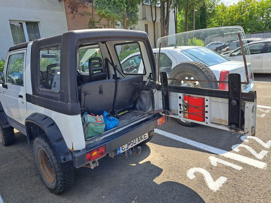 Suzuki samurai 1.3i