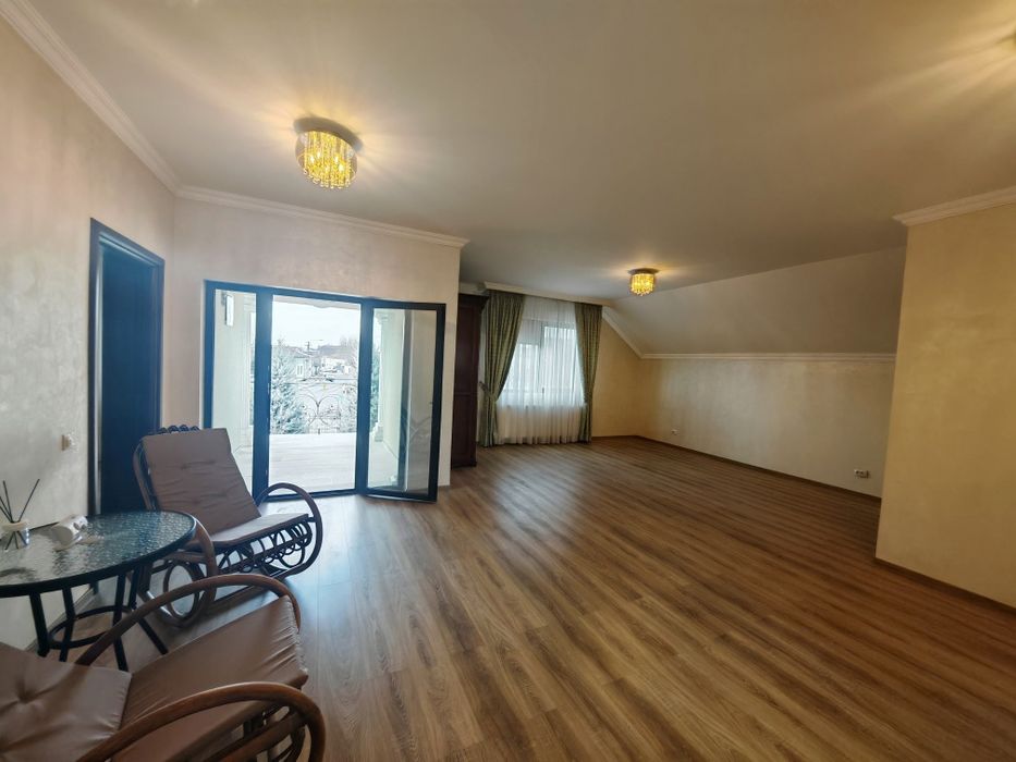 Casa de vanzare central