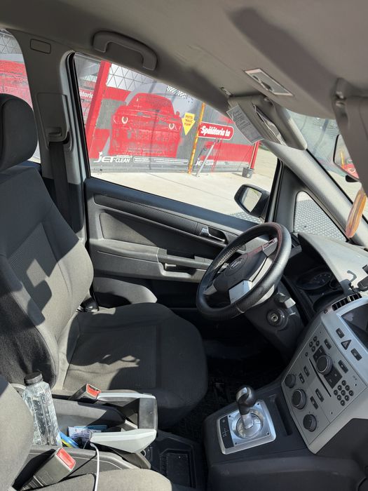 Opel Zafira B 1.8 Gaz Benzina Automata