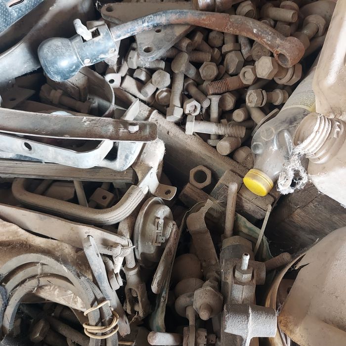 Разных мелочей можете найти унас