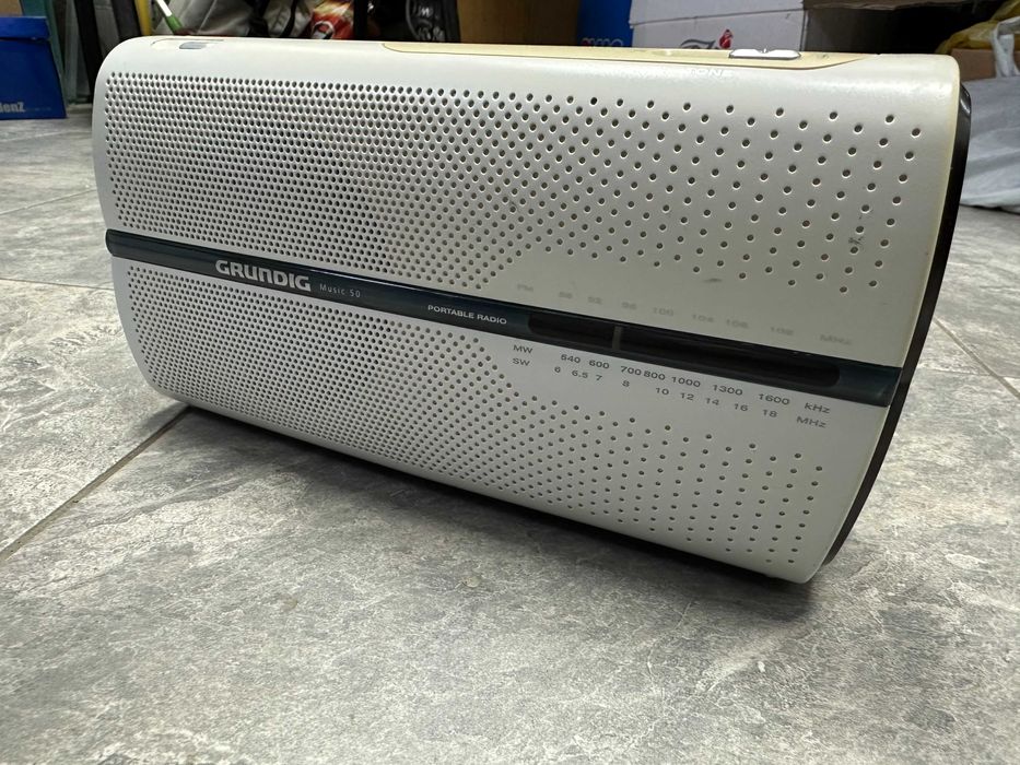 Радио Grundig music 50
