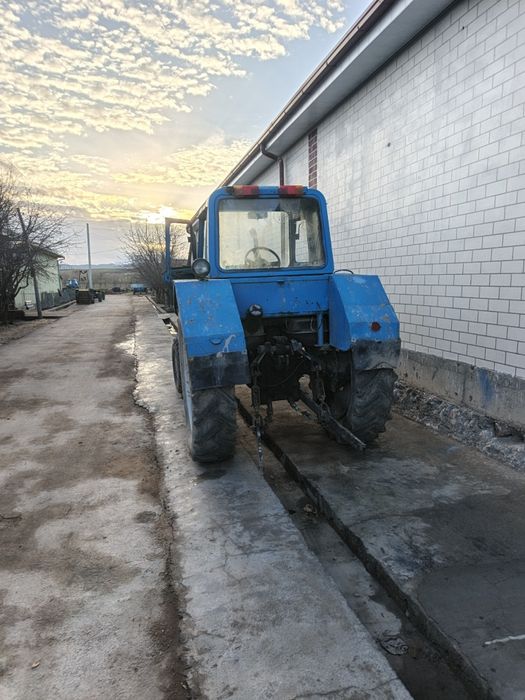 Traktor mtz 80 bartavoy
