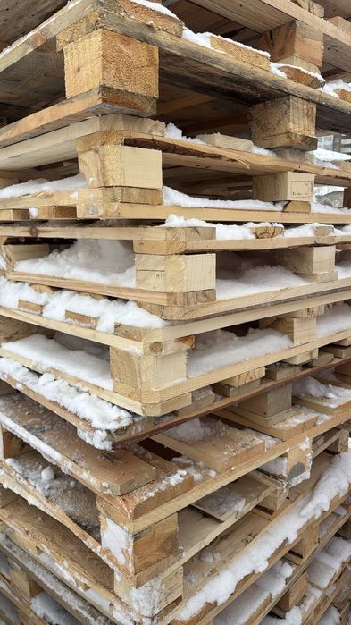 Продам поддоны строительные материалы