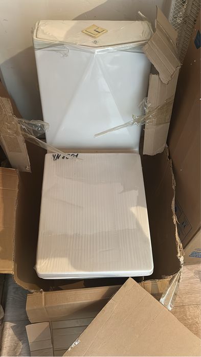 Продам напольный унитаз