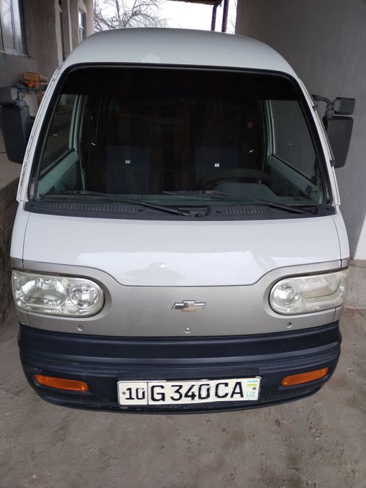 Yaqshi suyagi butun Moshina