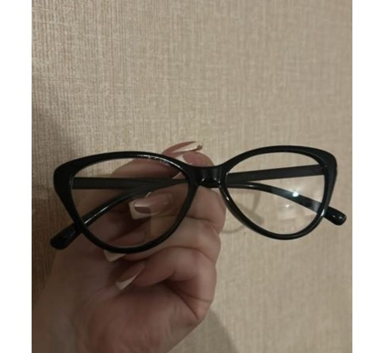 очки очень стильные