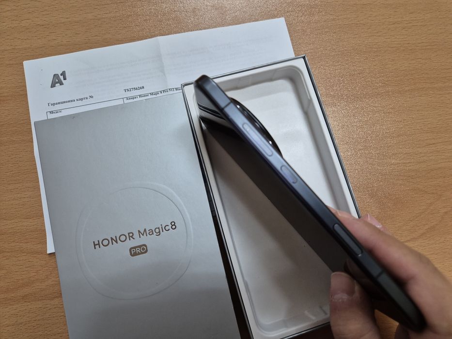 Honor Magic 8 Pro в гаранция!