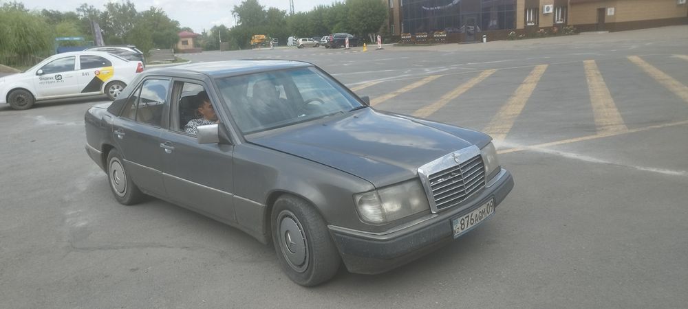 Мерседес 124 продаю