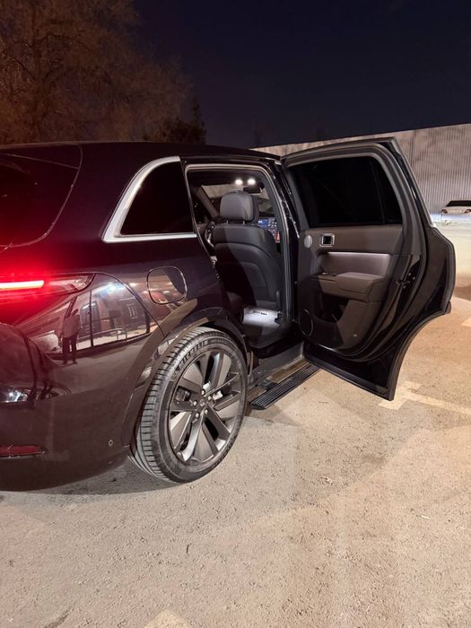 Li 7 Ultra qora 24/25