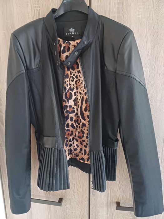 Дамско сако Юнона