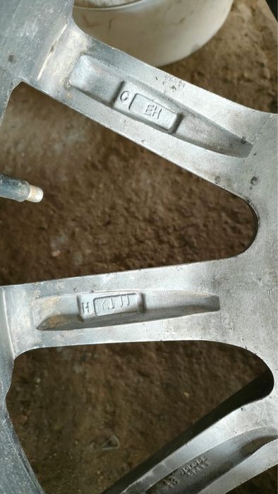 Обменяю 17 диски на R18