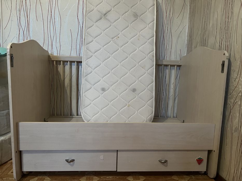 Продается детский манеж