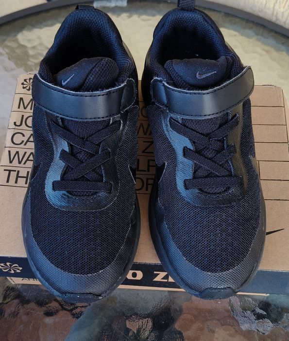 Adidasi cu scai Nike